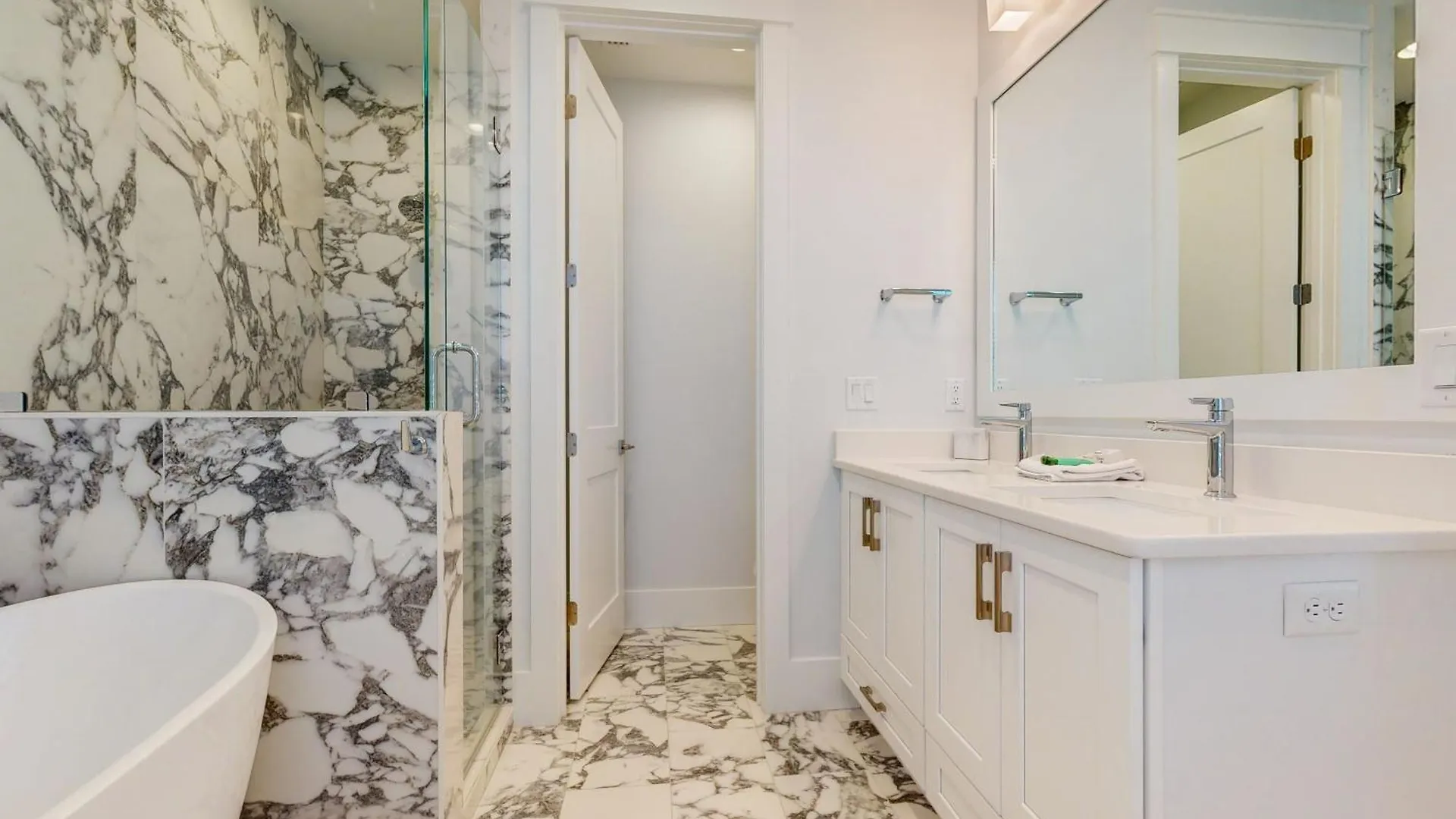 Villa Lago Seaside Sanctuary Destin Holiday home