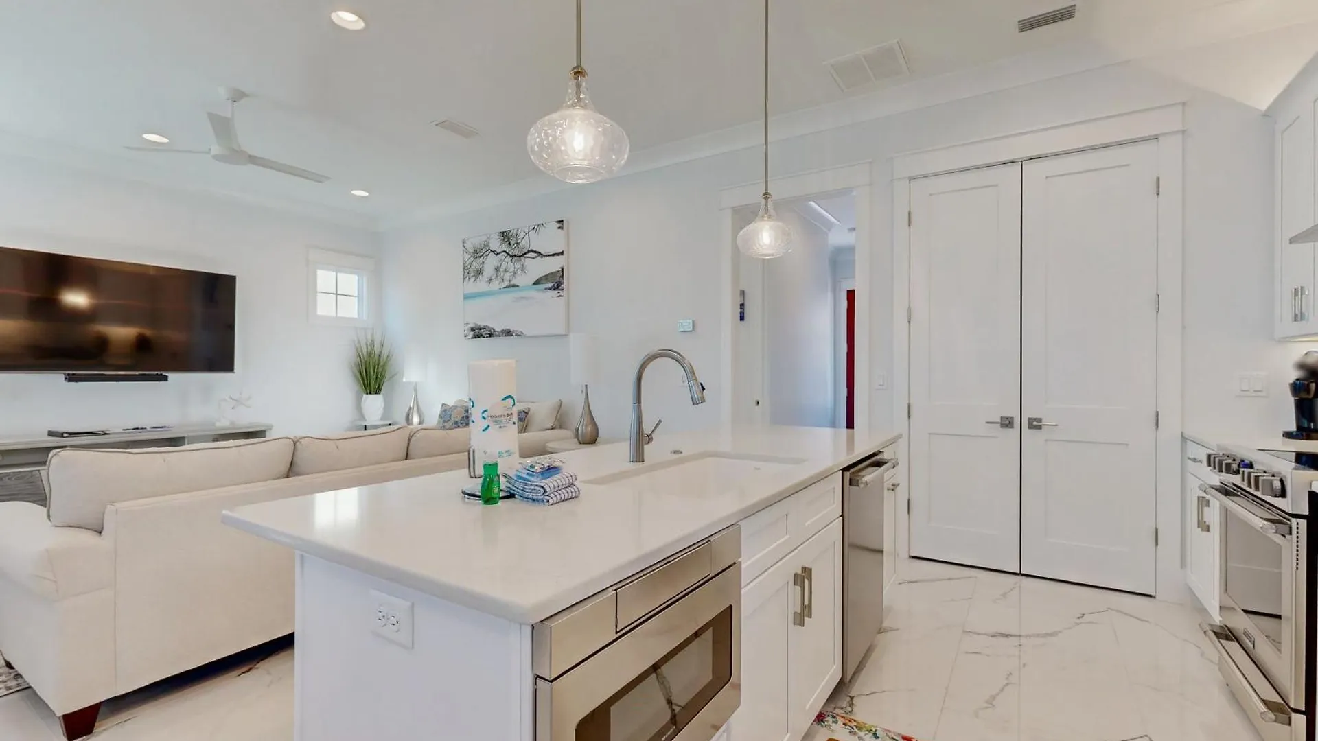 Villa Lago Seaside Sanctuary Destin Holiday home